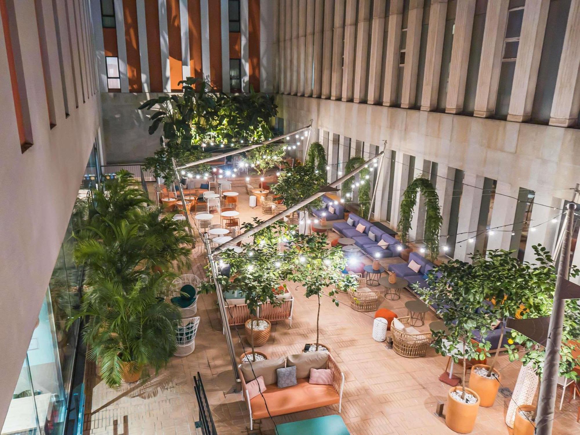 Ibis Styles Sevilla City Santa Justa Εξωτερικό φωτογραφία