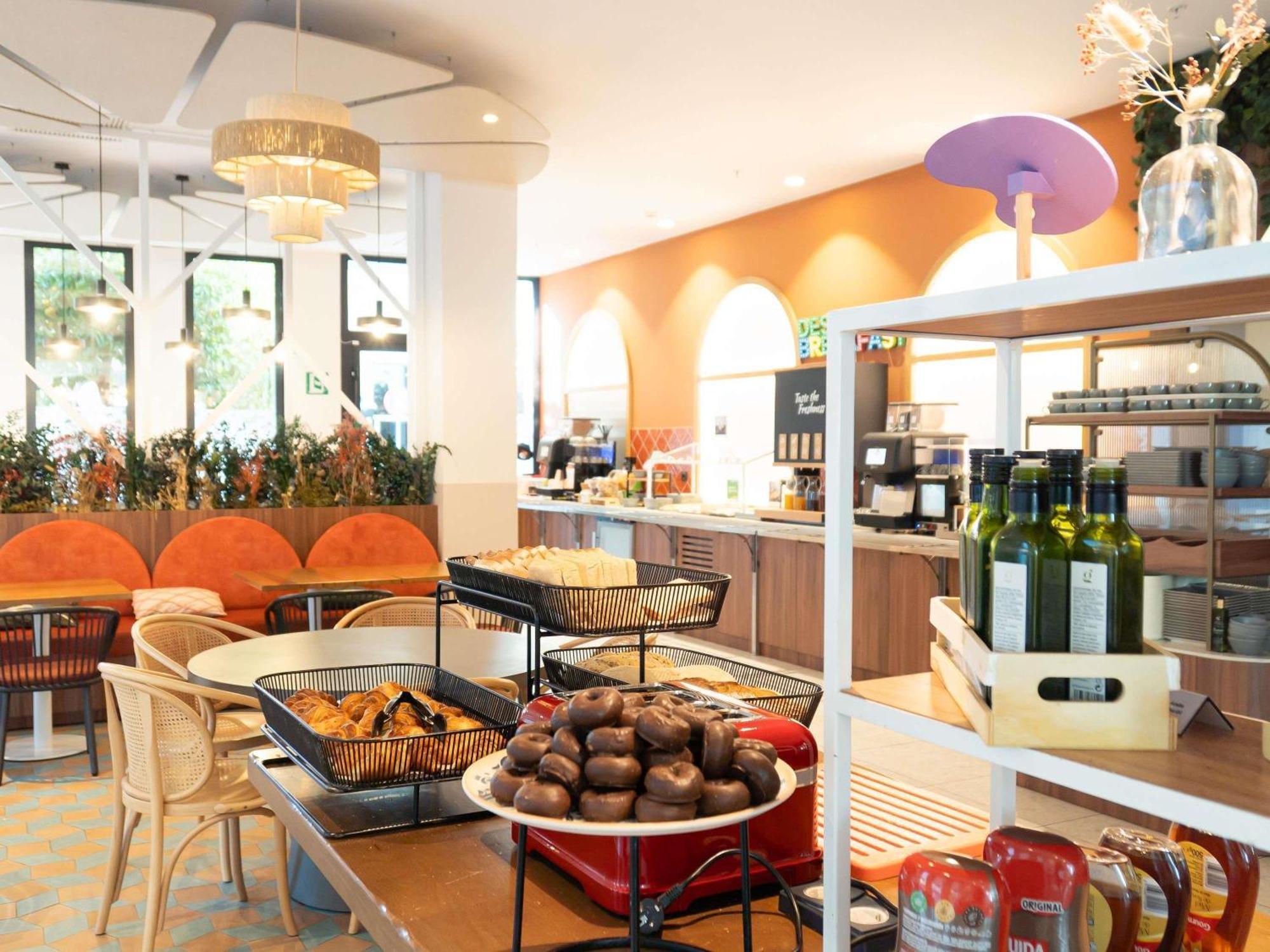Ibis Styles Sevilla City Santa Justa Εξωτερικό φωτογραφία