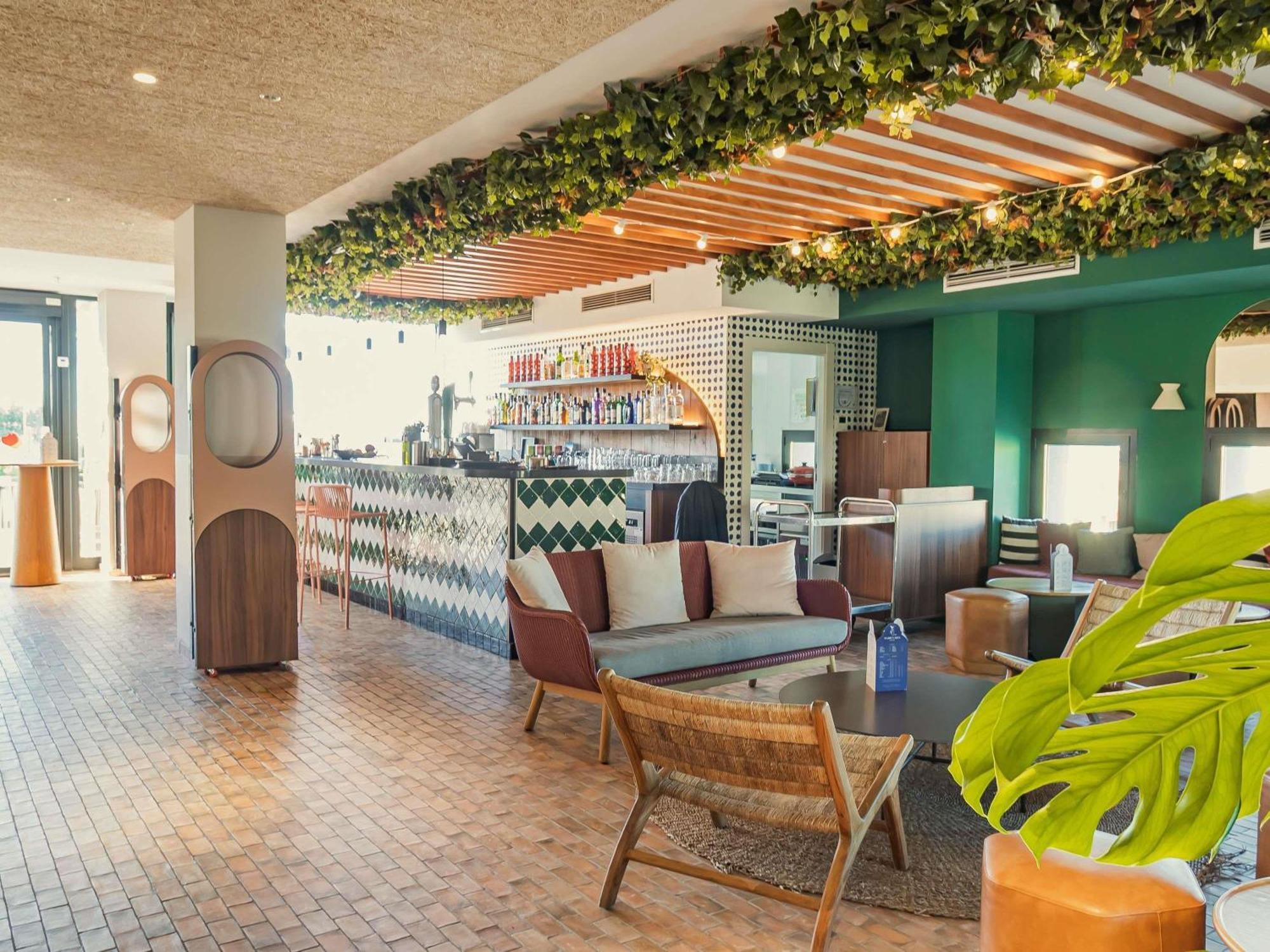 Ibis Styles Sevilla City Santa Justa Εξωτερικό φωτογραφία