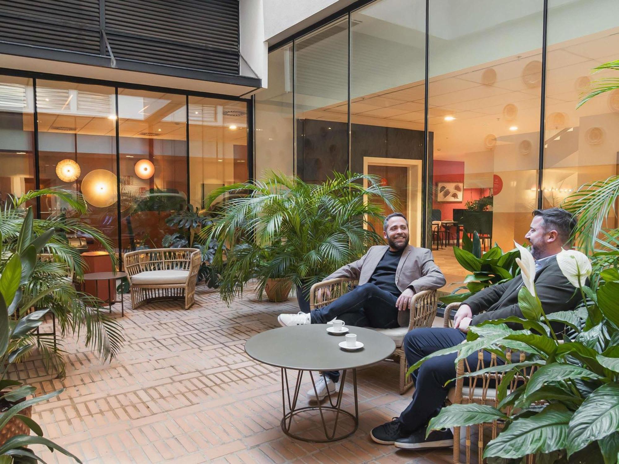 Ibis Styles Sevilla City Santa Justa Εξωτερικό φωτογραφία