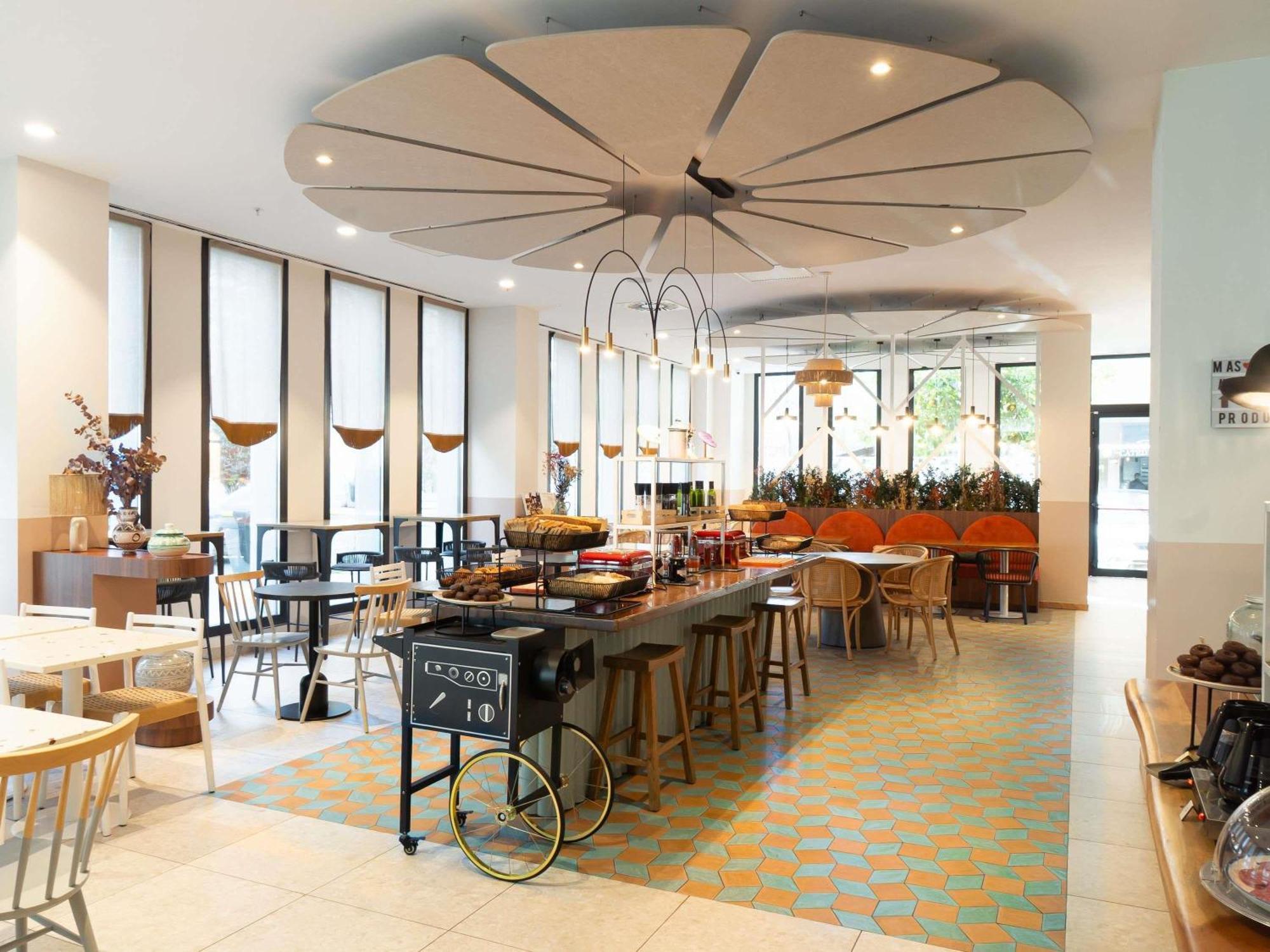 Ibis Styles Sevilla City Santa Justa Εξωτερικό φωτογραφία